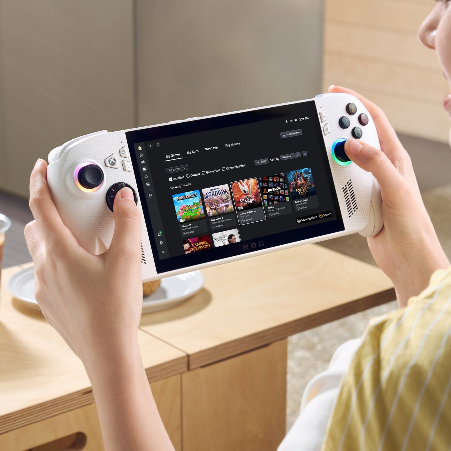 ASUS RC73YA-ZE16512W0W ROG Xbox Ally | AMD Ryzen™ Z2 A | 7" FHD | 16GB RAM | 512GB Handheld Gaming Console - White